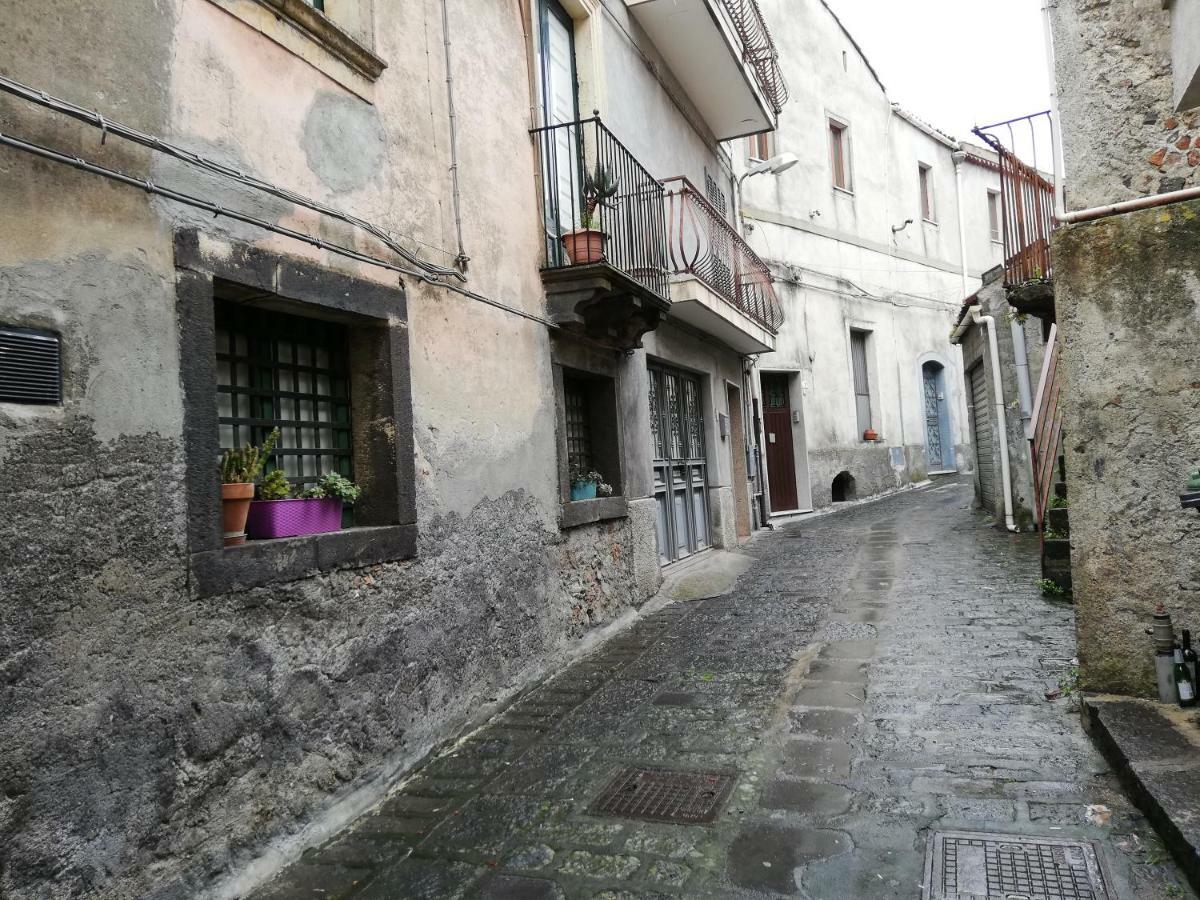 Apartmán Casa Donna Franca Castiglione De Sicilia Exteriér fotografie