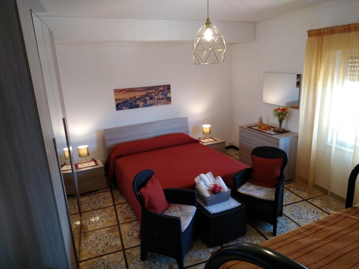 Apartmán Casa Donna Franca Castiglione De Sicilia Exteriér fotografie
