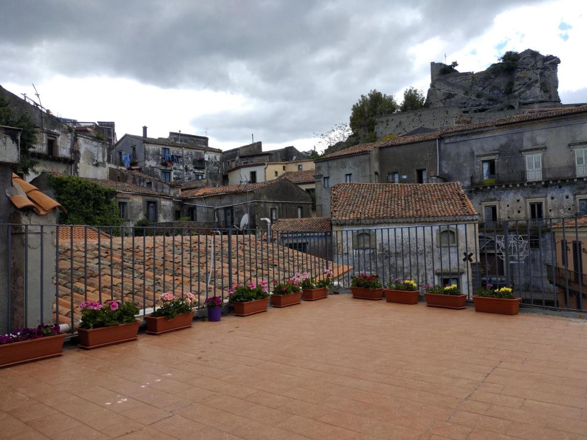 Apartmán Casa Donna Franca Castiglione De Sicilia Exteriér fotografie